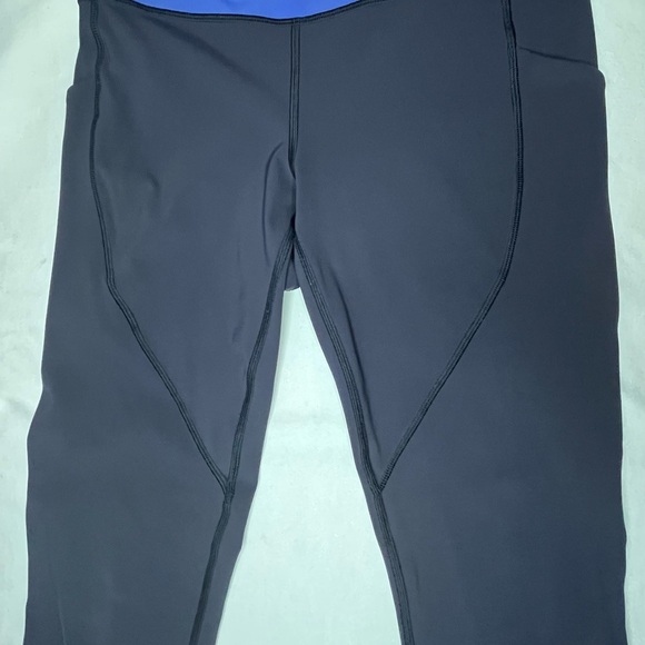 lululemon athletica Navy Athletic Shorts - Picture 3 of 11